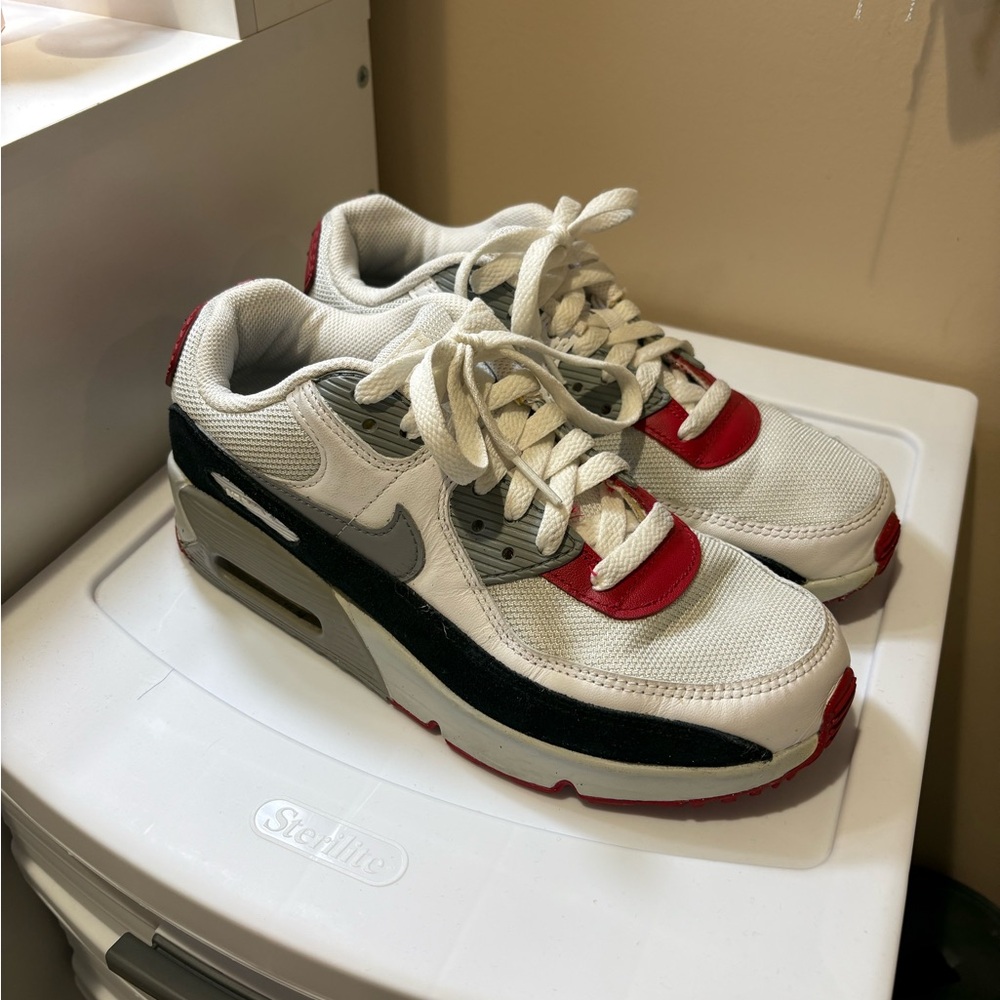 Women’s Nike Air Max